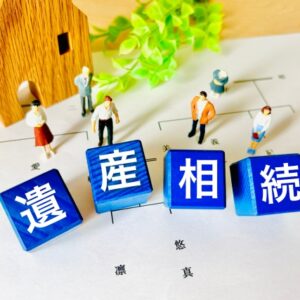 死亡後に故人の預金を引き出すときの注意点！銀行口座が凍結される原因は？