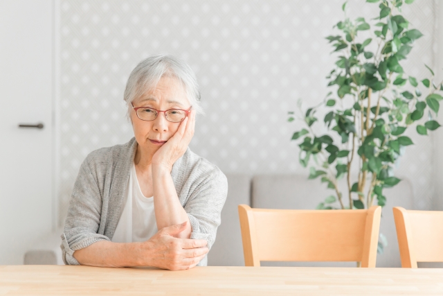 年金受給者は確定申告しないといけない？したほうが良いケースは？