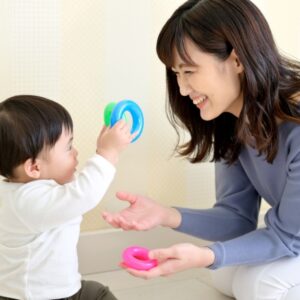 産休育休の給付金・社会保険料の免除の申請方法の全まとめ【申請用紙・支給金額・期間など】